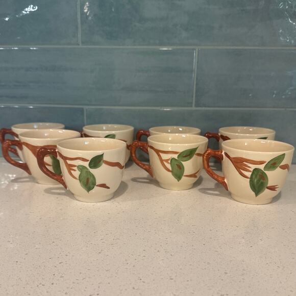 Franciscan Apple Pattern Set of 8 Cups and Saucers Tea Cups Vintage Cottagecore - Picture 2 of 9
